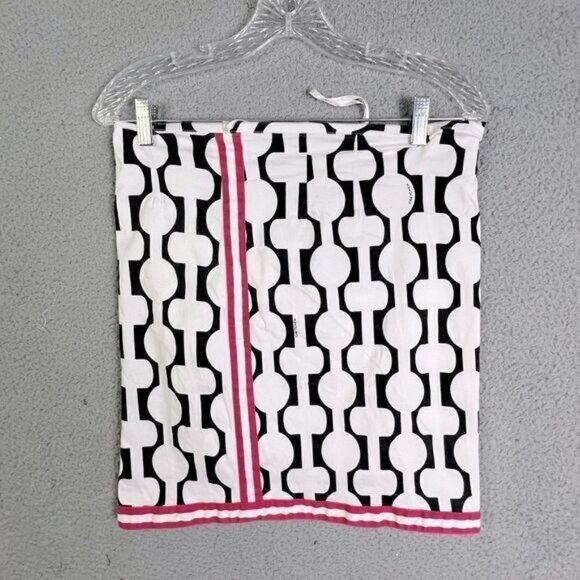 GRETCHEN SCOTT SKIRT SIZE M WHITE WITH BLACK RED DESIGN - Picture 1 of 10